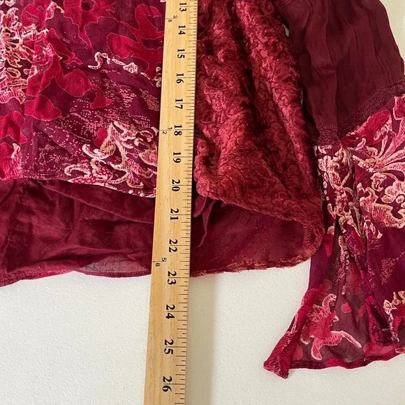 Vintage Faded Glory Peasant Top Women XL Red Floral Velvet Burnout Bell Sleeve - Picture 10 of 10
